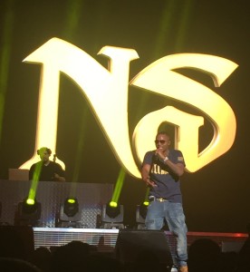 Nas performs Illmatic